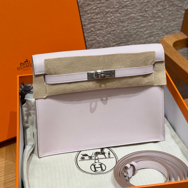 【エルメス HERMES】ケリーダンス スイフト モーヴペール (09) シルバー金具（100％手縫）